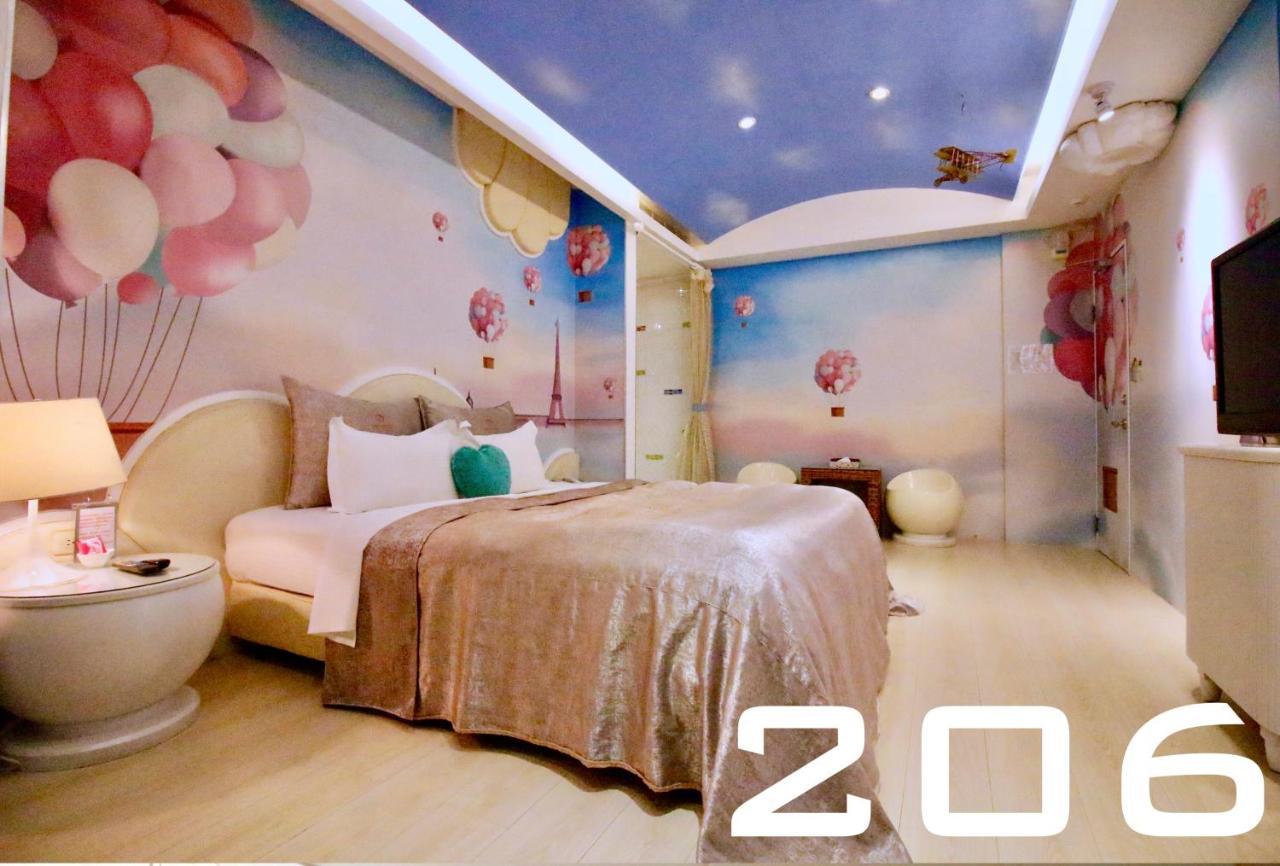 Cd Motel Kota Hsinchu Bagian luar foto